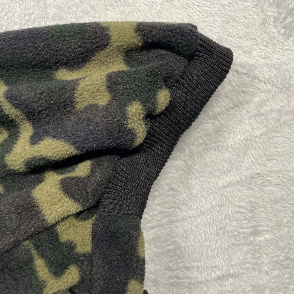 Unbranded camouflage fleece